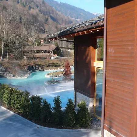 Thermes Parc.37 公寓 *